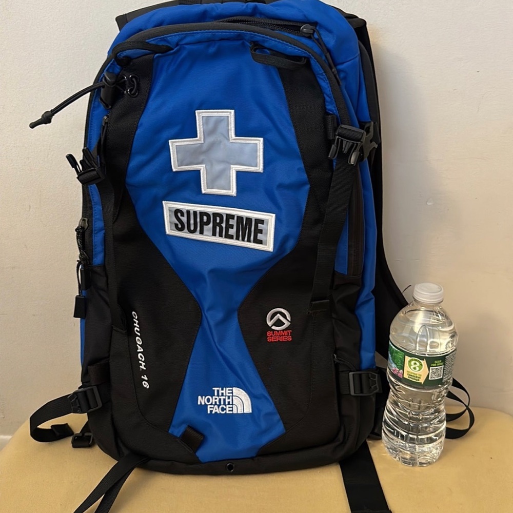 Supreme The North Face Summit Series Rescue Chugach 16 Backpack SS22 - Picture 11 of 11